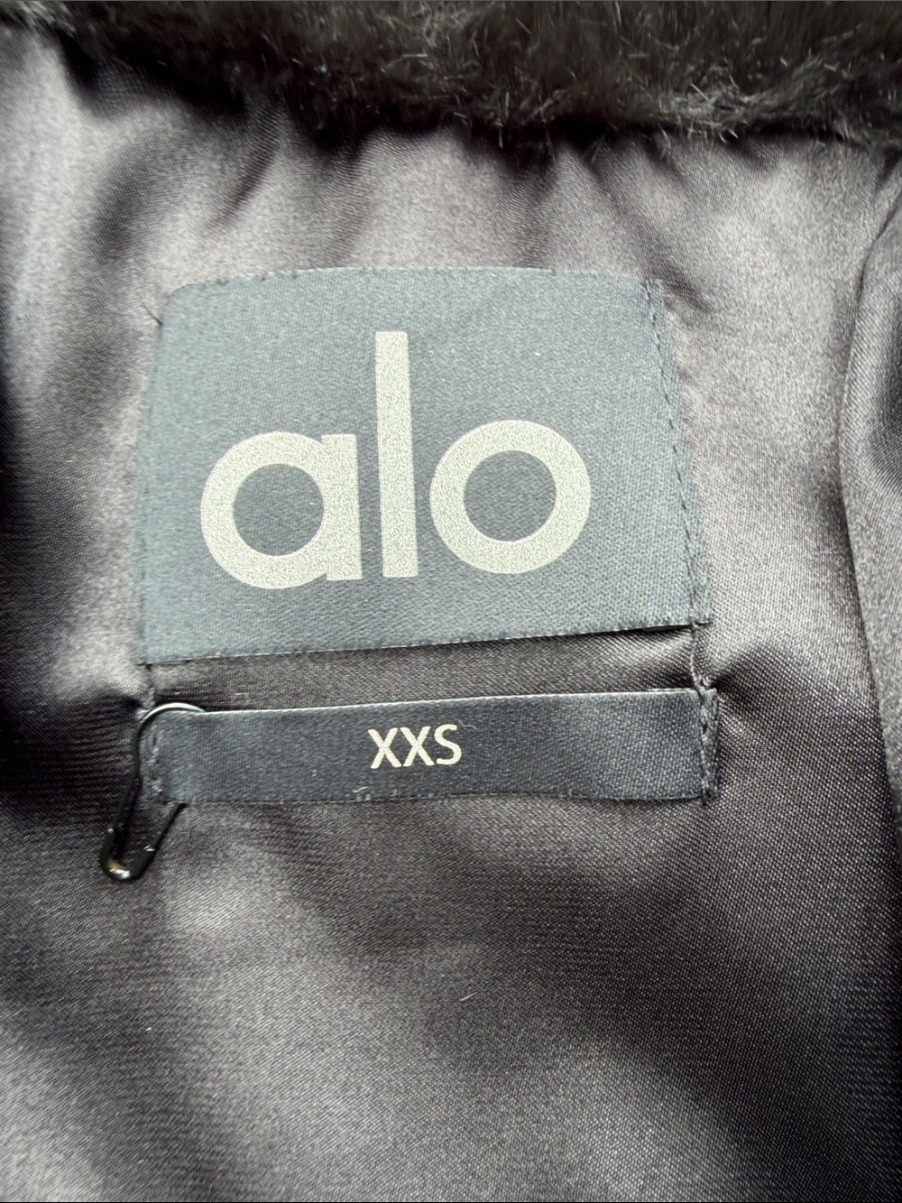 ALO Oversize Faux Fur Trench - Picture 6 of 7